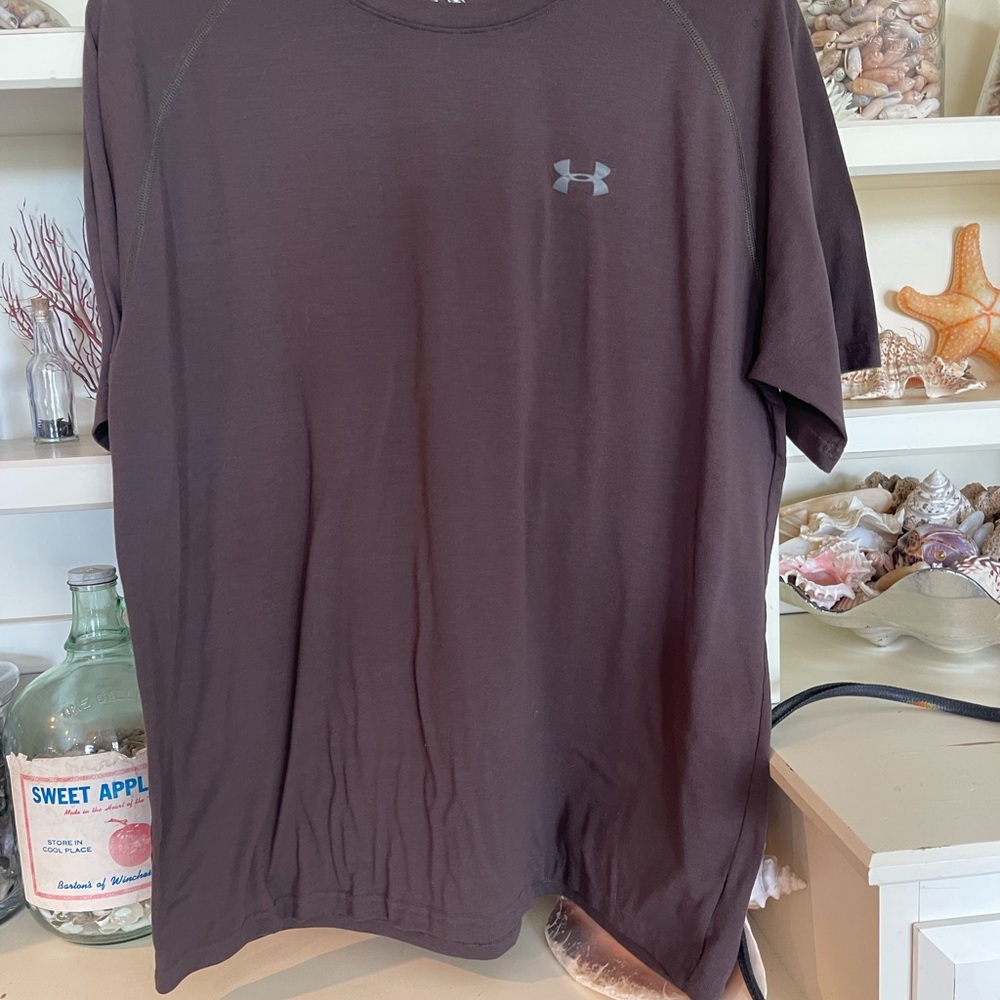 Heat gear top